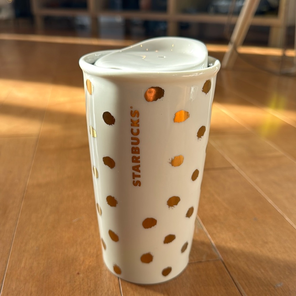 NWOT Starbucks Gold Polka Dot Ceramic Tumbler in 10oz
